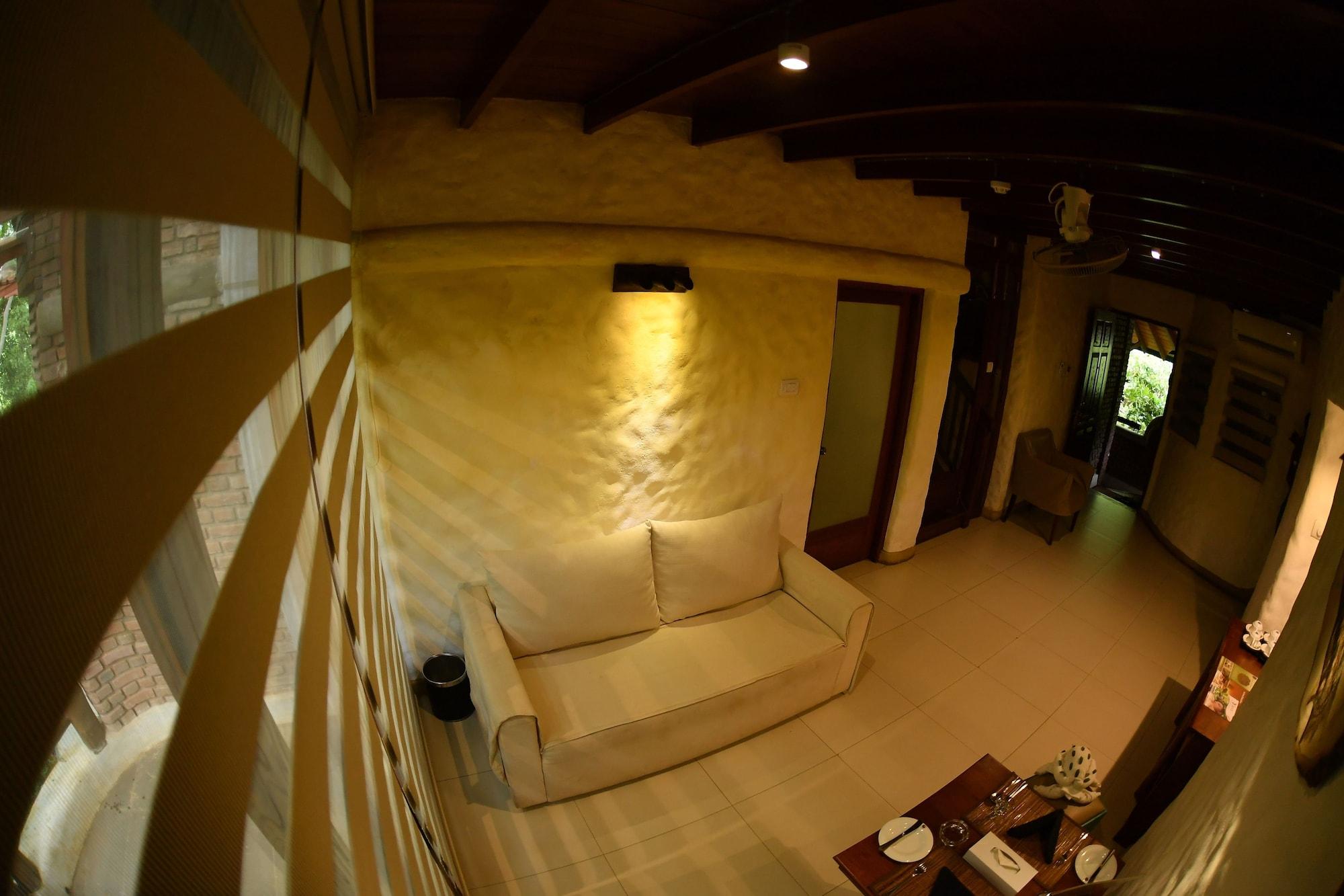 Grand Udawalawe Safari Resort Exterior photo