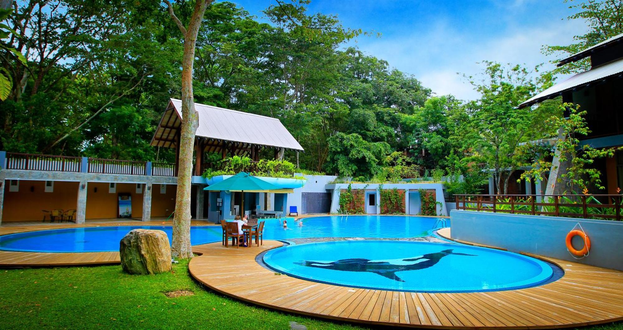 Grand Udawalawe Safari Resort Exterior photo