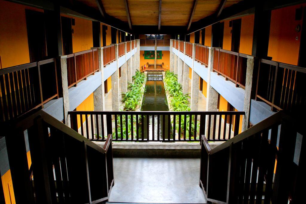 Grand Udawalawe Safari Resort Exterior photo