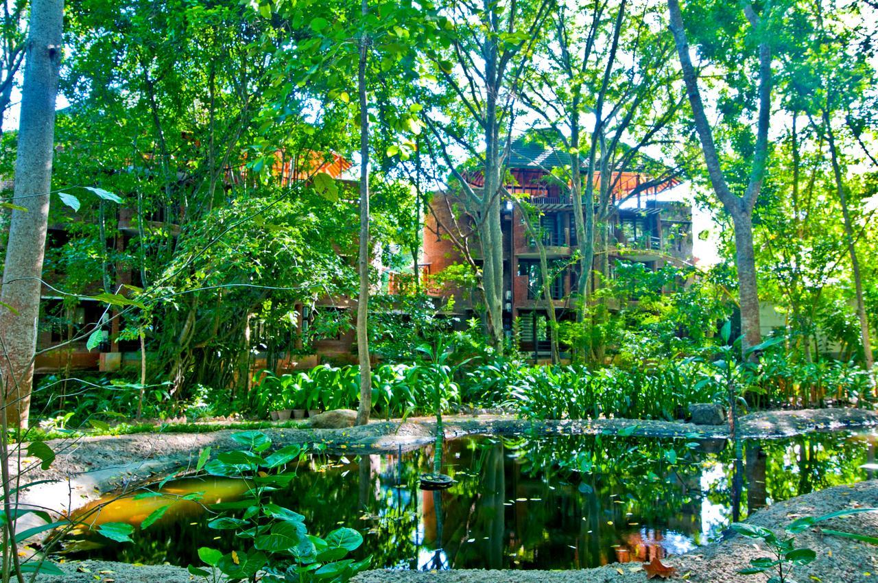 Grand Udawalawe Safari Resort Exterior photo