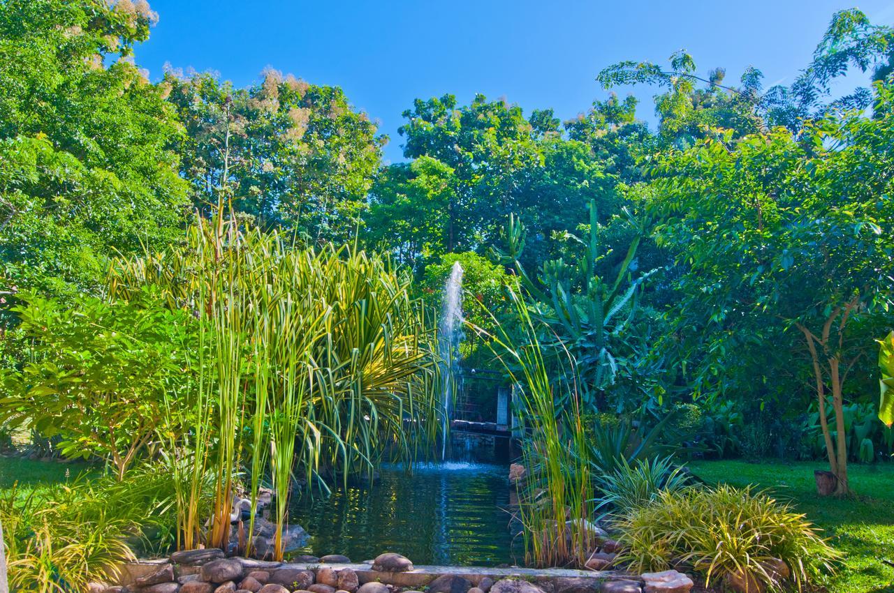 Grand Udawalawe Safari Resort Exterior photo
